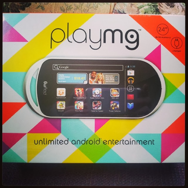 Enter to win a PlayMG gaming device from Moms Bookshelf & More 