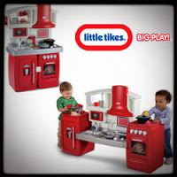 Little Tikes Cook ‘n Grow™ Kitchen – Holiday Gift Guide